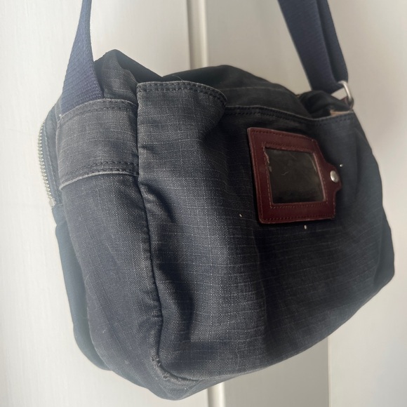 Vintage Fossil. Black Canvas Crossbody Bag - Picture 9 of 16